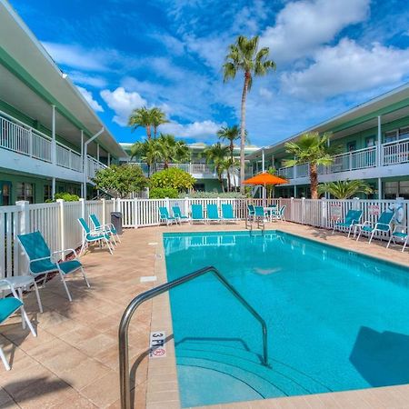 Tropic Terrace #4 - Beachfront Rental Apts St. Pete Beach Exterior foto
